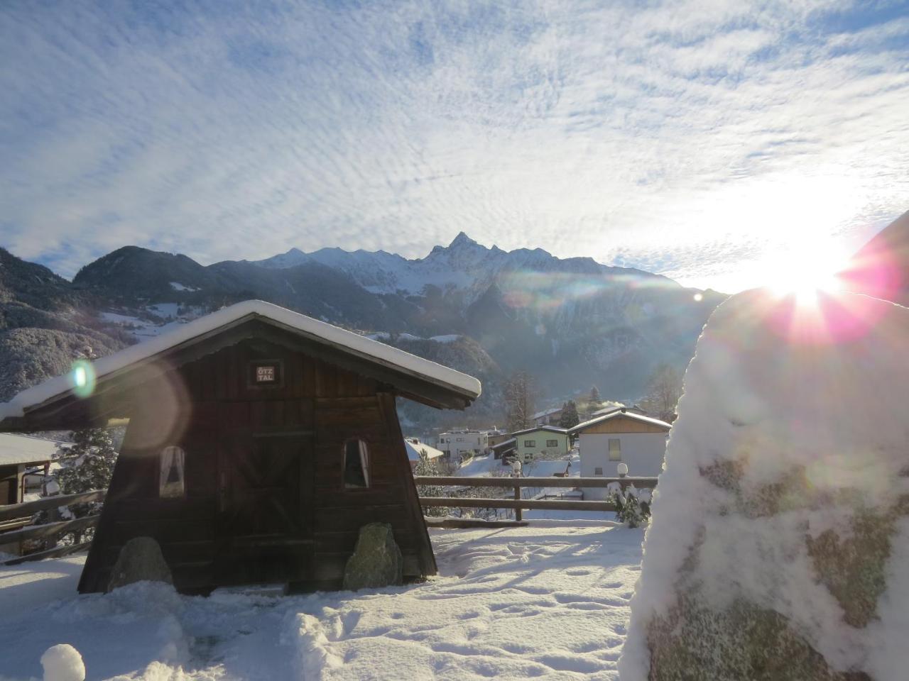 Ferienhaus Oetztal-Lodge Sautens Luaran gambar